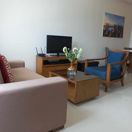 Condo-Mactan Newtown Lapu-Lapu City Esterno foto